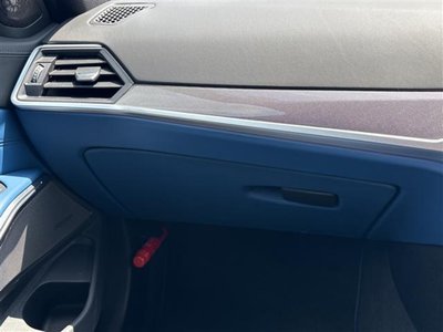 صورة مصغرة 25 لـ 2021 BMW 3 SERIES