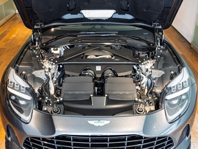2024 Aston Martin DB12 照片 8