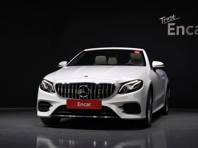 MERCEDES-BENZ E-CLASS - 2