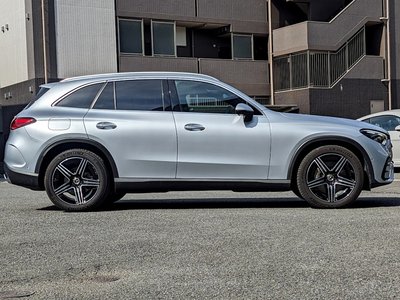 MERCEDES-BENZ GLC - 2