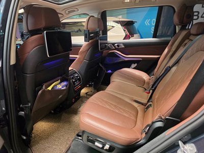 BMW X7 - 9