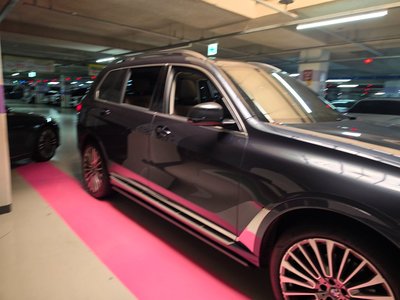 BMW X7 - 4