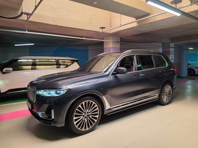 BMW X7 - 8