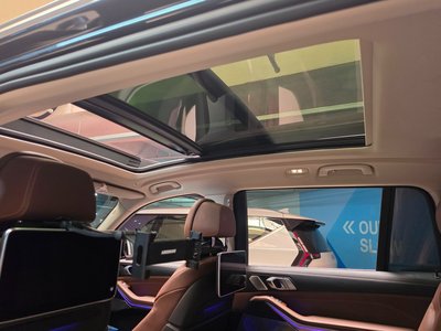 BMW X7 - 10