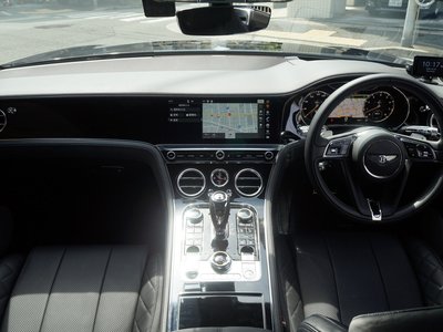 BENTLEY CONTINENTAL GT - 9