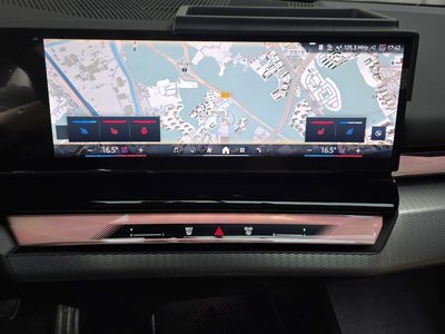 2025 BMW 5 SERIES 缩略图 19