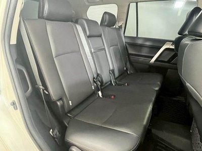 TOYOTA LAND CRUISER PRADO - 6