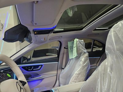 MERCEDES-BENZ E-CLASS - 10