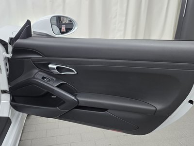 صورة مصغرة 15 لـ 2018 Porsche 718