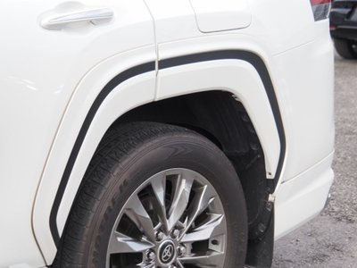 2023 Toyota LAND CRUISER 300 — миниатюра 14