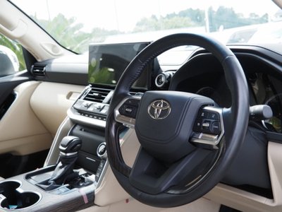 2023 Toyota LAND CRUISER 300 — миниатюра 70