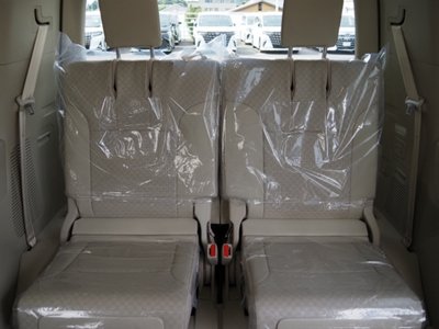 2023 Toyota LAND CRUISER 300 — миниатюра 39