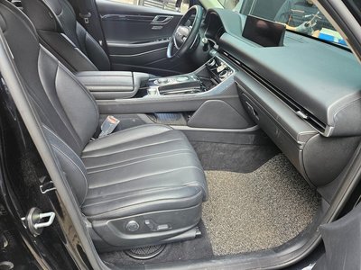 GENESIS GV80 - 10