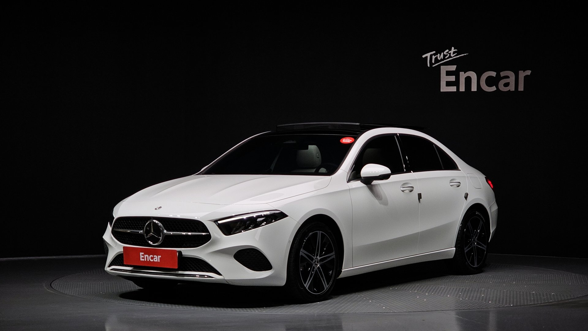 MERCEDES-BENZ A-CLASS - View 1