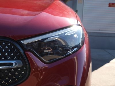 MERCEDES-BENZ GLC - 4