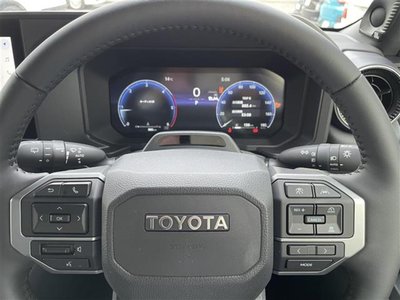 2025 Toyota LAND CRUISER 250 — миниатюра 25