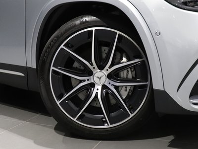 MERCEDES-BENZ GLA AMG - 6