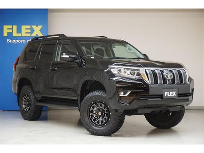 2021 Toyota LAND CRUISER PRADO photo 5