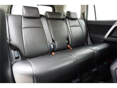 2021 Toyota LAND CRUISER PRADO photo 9