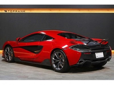 MCLAREN 540C - 8