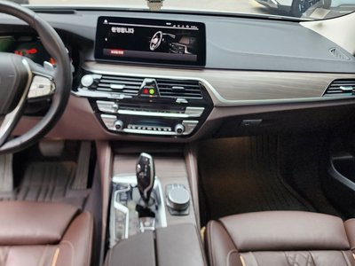 BMW 6 SERIES GT - 7