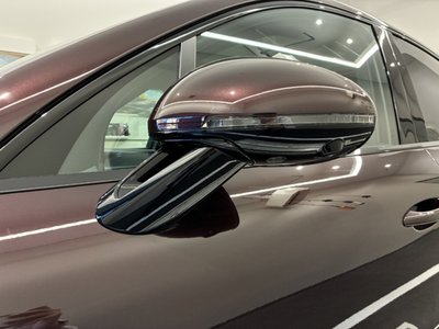 2025 Porsche MACAN 照片 7