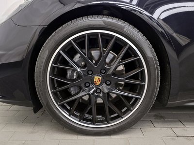 PORSCHE PANAMERA - 6