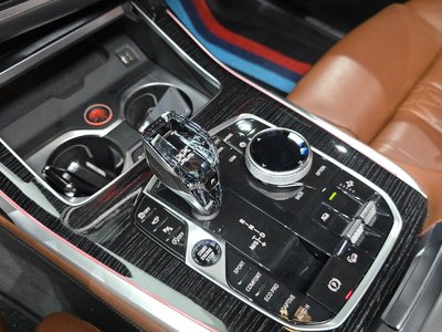 2020 BMW X7 thumbnail 12