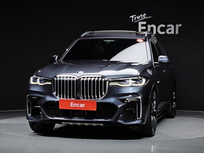2020 BMW X7 — фото 2