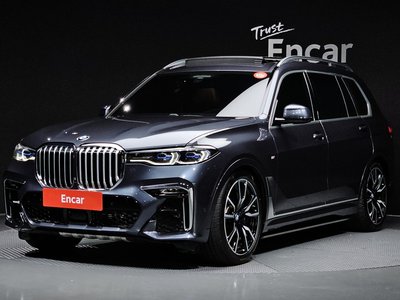 2020 BMW X7 — фото 1