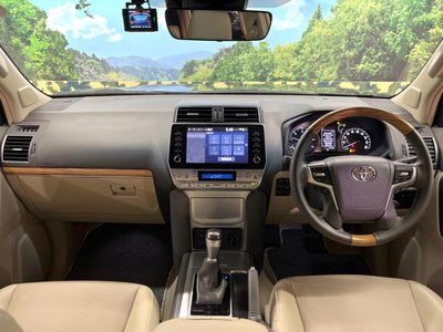 TOYOTA LAND CRUISER PRADO - 2