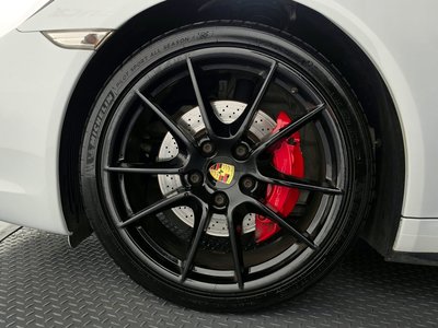 PORSCHE 911 - 6