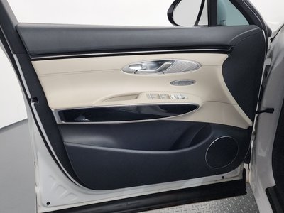 2023 Genesis GV70 — миниатюра 14