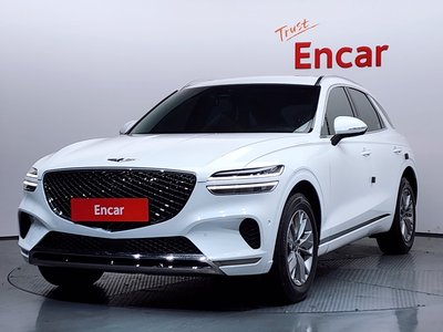 صورة 1 لـ 2023 GENESIS GV70