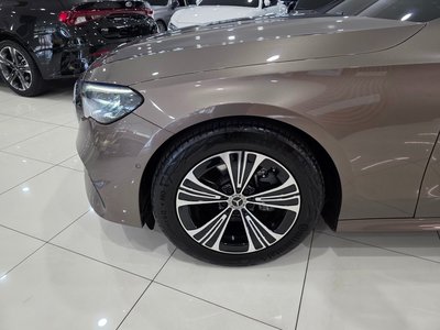 MERCEDES-BENZ E-CLASS - 6