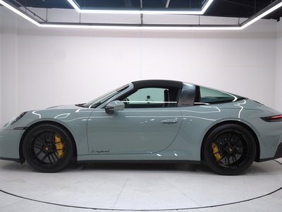 2026 Porsche 911 — миниатюра 12