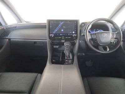 صورة 10 لـ 2023 Toyota ALPHARD
