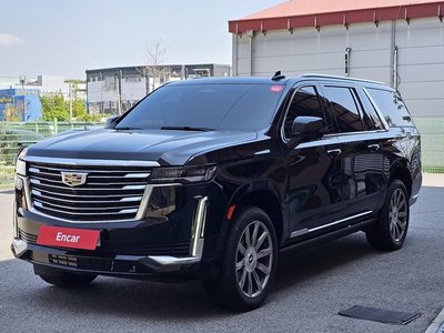 CADILLAC ESCALADE - 1