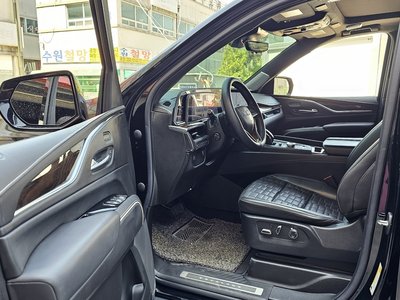 CADILLAC ESCALADE - 10