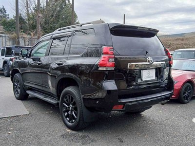 TOYOTA LAND CRUISER PRADO - 5