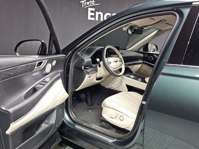 GENESIS GV80 - 10