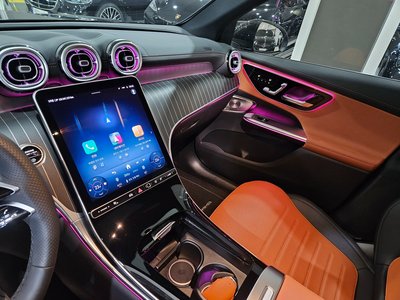 MERCEDES-BENZ GLC - 9