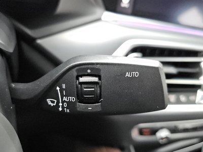 2020 BMW X6 — миниатюра 28