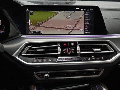 2020 BMW X6 — миниатюра 23