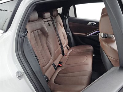 2020 BMW X6 — миниатюра 17