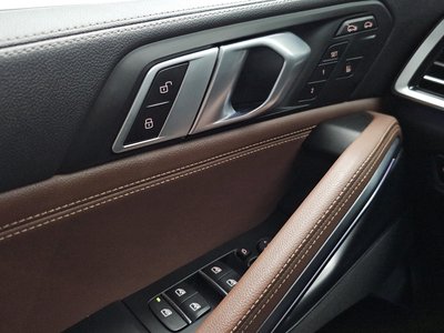 2020 BMW X6 — миниатюра 31
