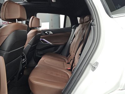 2020 BMW X6 — миниатюра 16