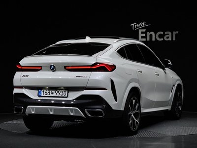 2020 BMW X6 — фото 4