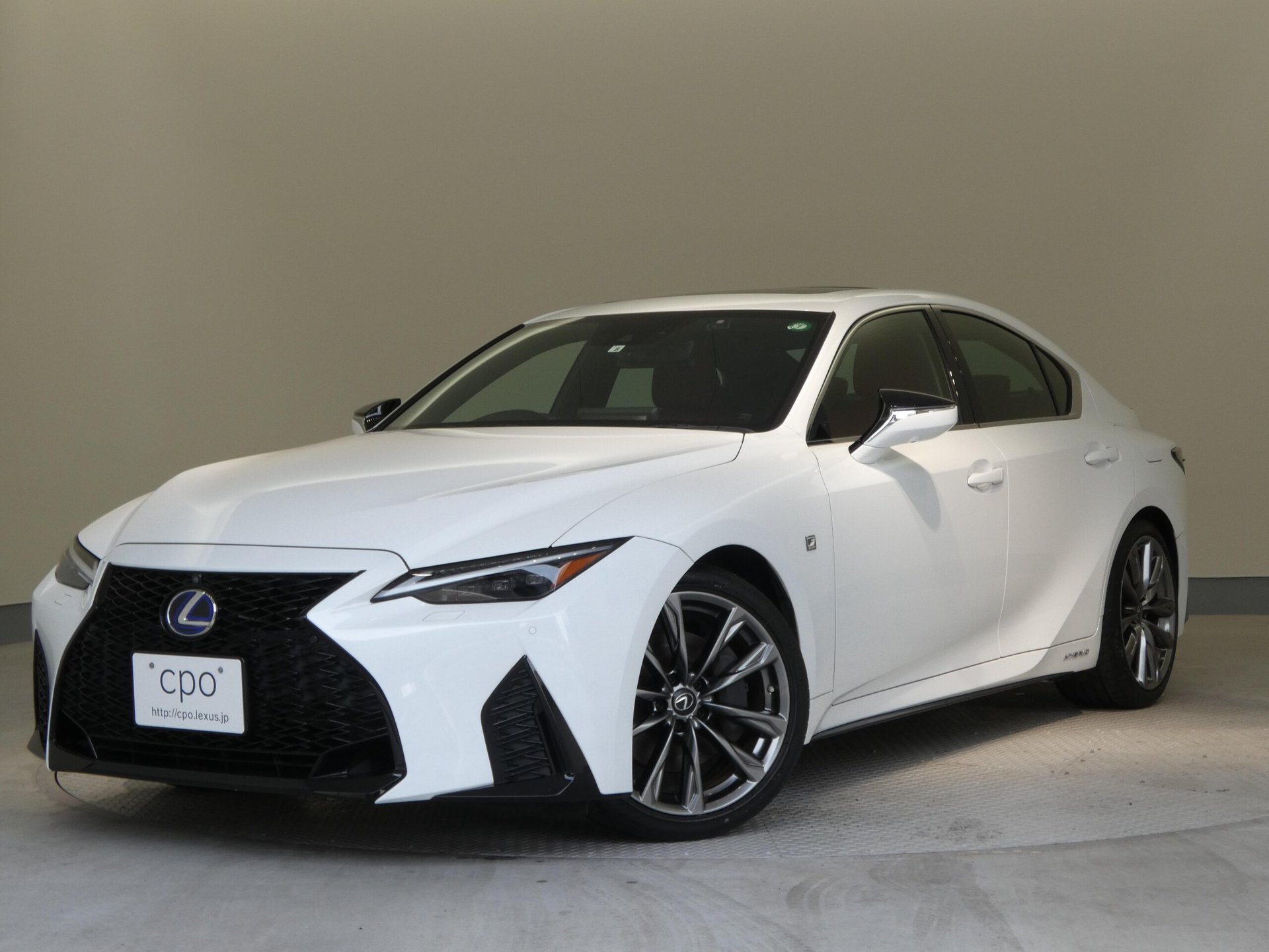 LEXUS IS - View 1