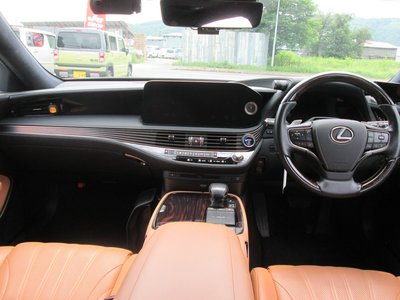 صورة مصغرة 25 لـ 2021 Lexus LS